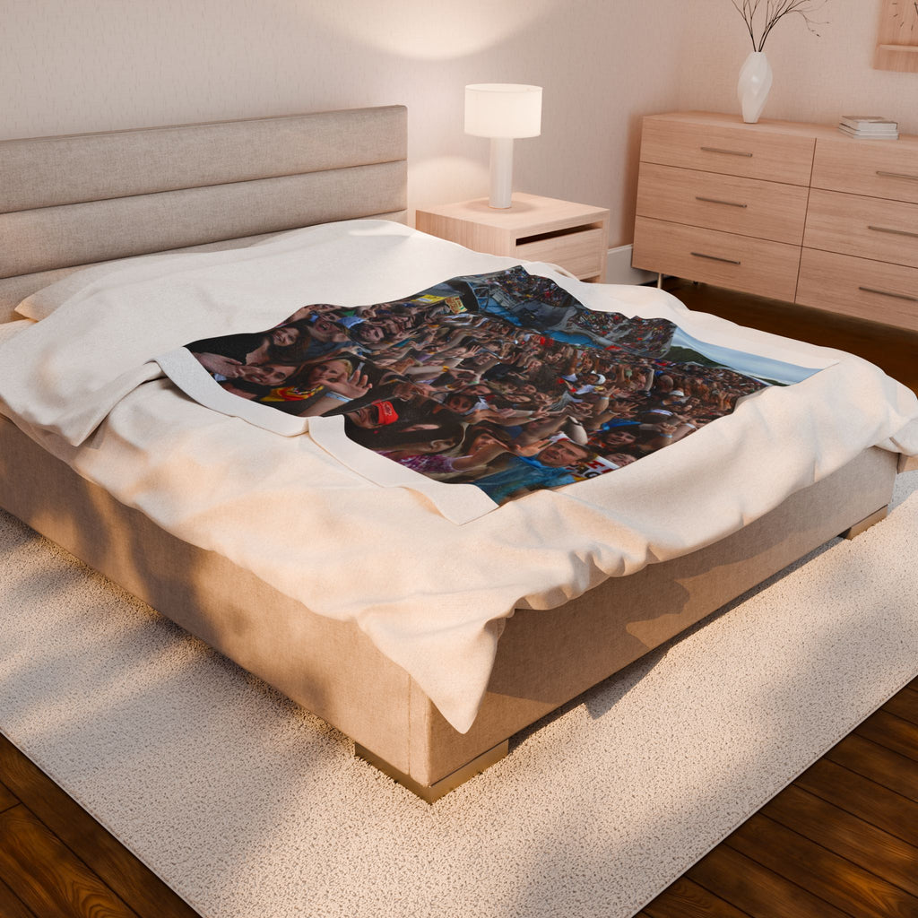 Velveteen Plush Blanket
