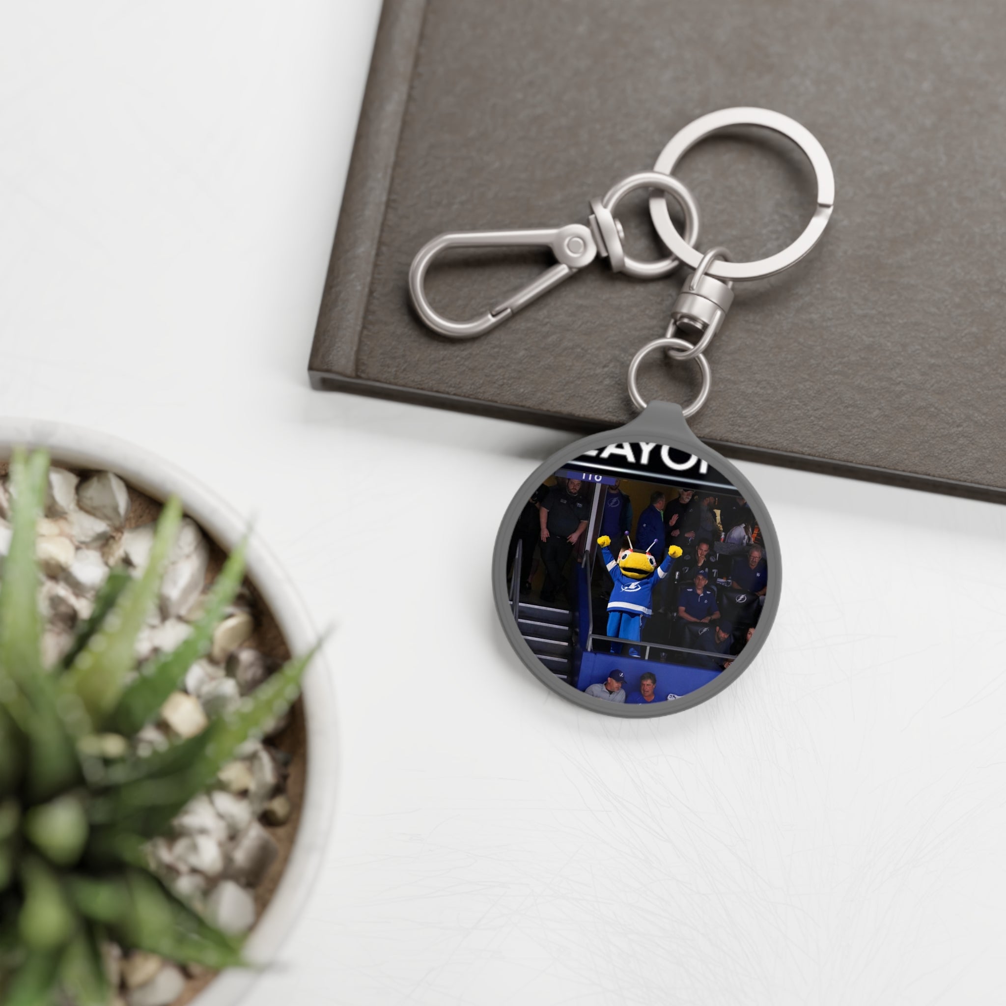 Personalized Photo Keyring Tag | Customizable Keychain for Unique Memories