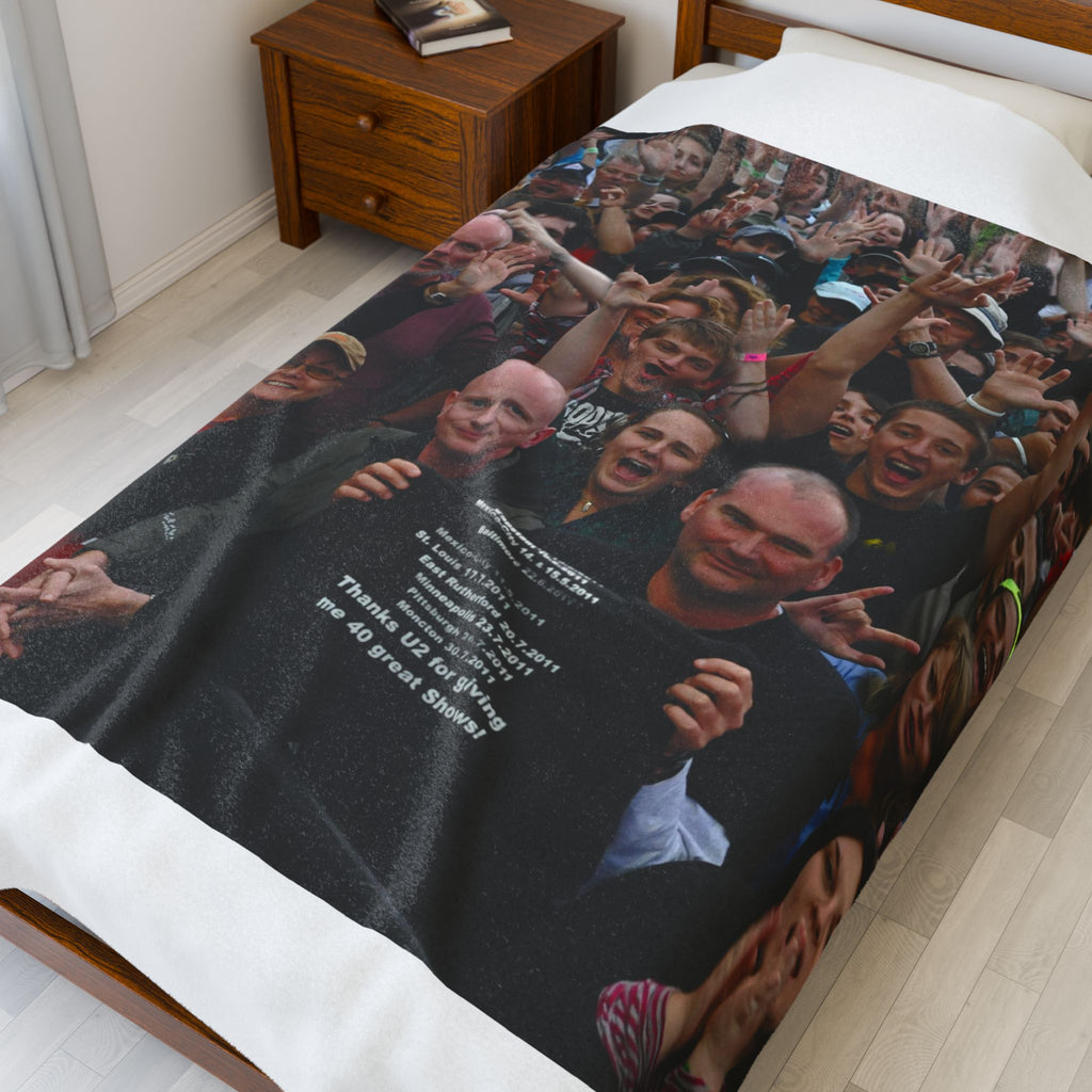 Custom Velveteen Plush Blanket - Personalized Cozy Throw for Comfort and Style