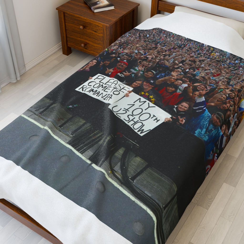 Custom Velveteen Plush Blanket - Personalized Cozy Throw for Comfort and Style