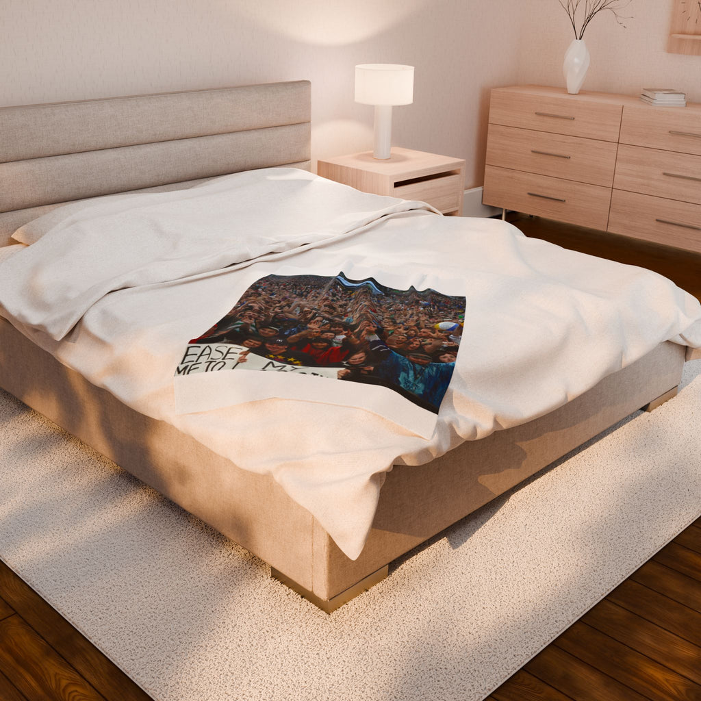 Custom Velveteen Plush Blanket - Personalized Cozy Throw for Comfort and Style