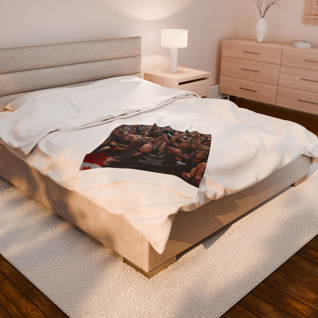 Custom Velveteen Plush Blanket - Personalized Cozy Throw for Comfort and Style